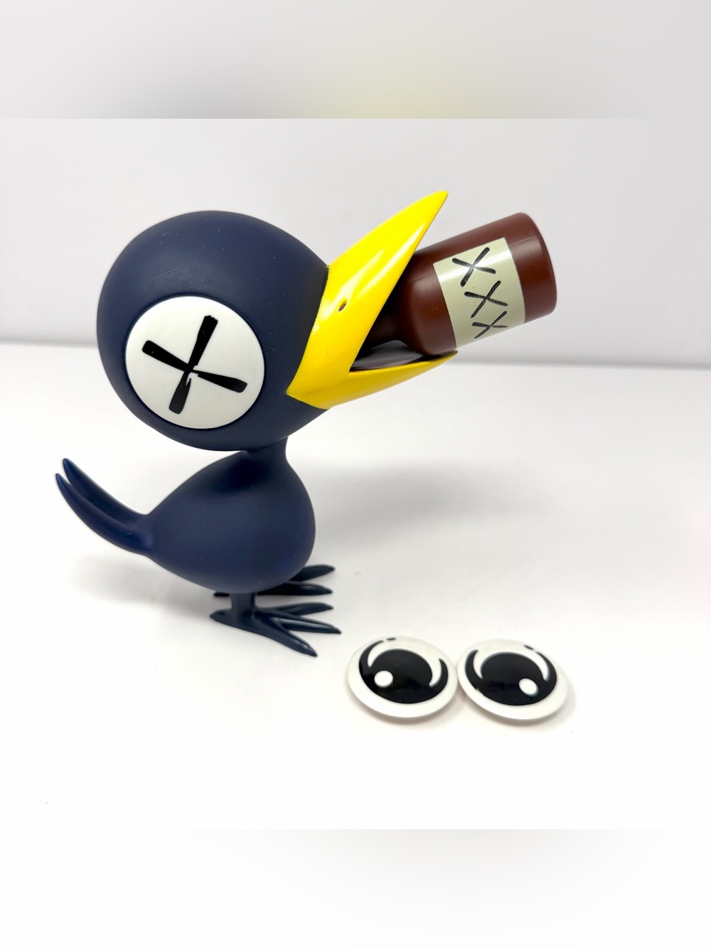 Drinky Crow Vinyl Figure Tony Millionaire Maakies Dark Horse Comics Vinyl Loose